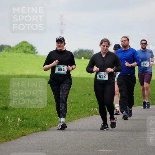 05.05.2024 - 7. Wedeler Halbmarathon Fuchs,  Jonas http://msf.ph/oto/6235971 05.05.2024 11:26:47 Laufen 694, 632, 253, 516 meine-sportfotos.de