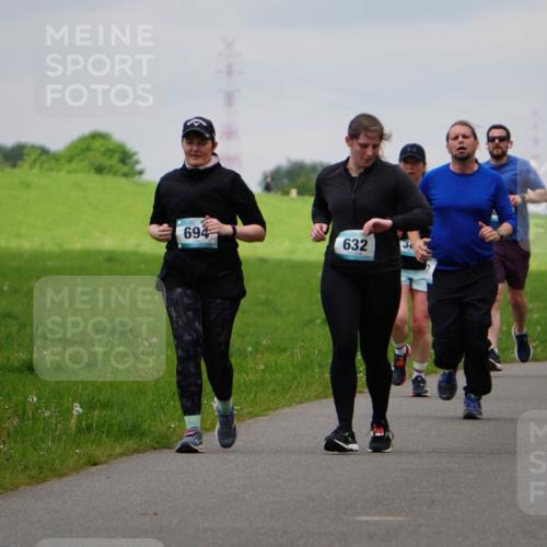 05.05.2024 - 7. Wedeler Halbmarathon Fuchs,  Jonas http://msf.ph/oto/6235975 05.05.2024 11:26:47 Laufen 694, 632, 775, 516, 313 meine-sportfotos.de