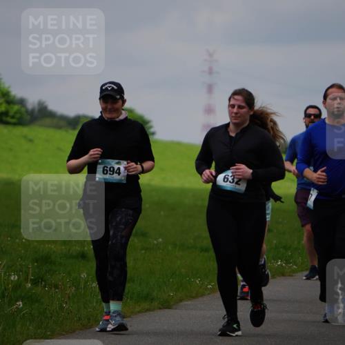 05.05.2024 - 7. Wedeler Halbmarathon Fuchs,  Jonas http://msf.ph/oto/6235983 05.05.2024 11:26:50 Laufen 632, 694, 516 meine-sportfotos.de