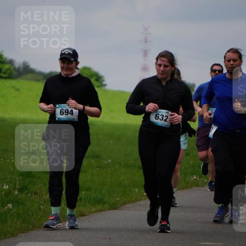 05.05.2024 - 7. Wedeler Halbmarathon Fuchs,  Jonas http://msf.ph/oto/6235986 05.05.2024 11:26:50 Laufen 694, 632, 516 meine-sportfotos.de