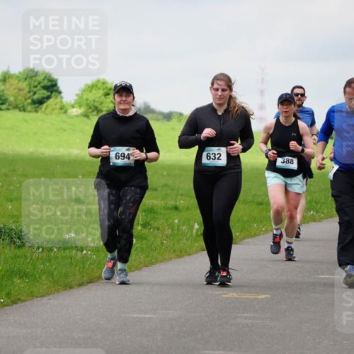 05.05.2024 - 7. Wedeler Halbmarathon Fuchs,  Jonas http://msf.ph/oto/6235992 05.05.2024 11:26:52 Laufen 632, 694, 388, 61 meine-sportfotos.de