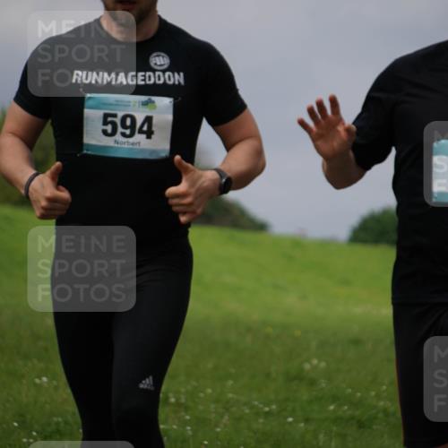 05.05.2024 - 7. Wedeler Halbmarathon Fuchs,  Jonas http://msf.ph/oto/6242215 05.05.2024 12:03:52 Laufen 594, 708 meine-sportfotos.de
