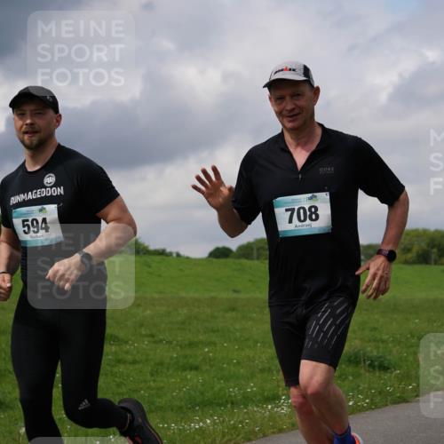 05.05.2024 - 7. Wedeler Halbmarathon Fuchs,  Jonas http://msf.ph/oto/6242224 05.05.2024 12:03:54 Laufen 594, 708 meine-sportfotos.de