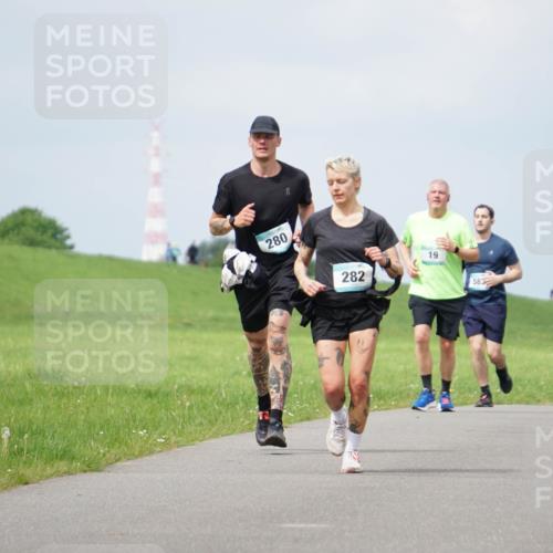 05.05.2024 - 7. Wedeler Halbmarathon Fuchs,  Jonas http://msf.ph/oto/6242229 05.05.2024 12:03:57 Laufen 280, 282, 19, 583 meine-sportfotos.de