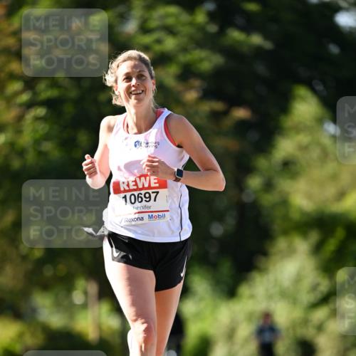 08.06.2024 - REWE Women's Run Dr. Thomas Lammeyer http://msf.ph/oto/6242420 09.06.2024 09:14:12 Laufen 10697 meine-sportfotos.de