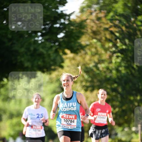 08.06.2024 - REWE Women's Run Dr. Thomas Lammeyer http://msf.ph/oto/6242436 09.06.2024 09:14:25 Laufen 25, 10750, 10784, 10460 meine-sportfotos.de