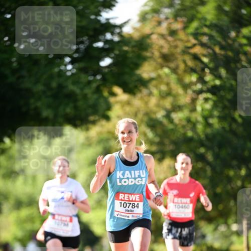 08.06.2024 - REWE Women's Run Dr. Thomas Lammeyer http://msf.ph/oto/6242437 09.06.2024 09:14:26 Laufen 10700, 10784, 10460 meine-sportfotos.de