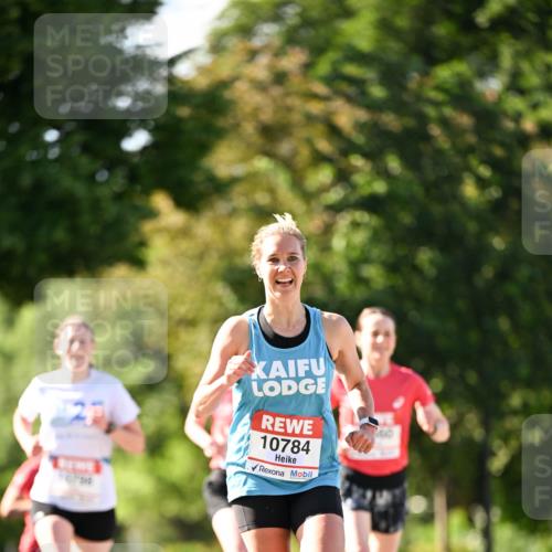08.06.2024 - REWE Women's Run Dr. Thomas Lammeyer http://msf.ph/oto/6242442 09.06.2024 09:14:26 Laufen 10784 meine-sportfotos.de