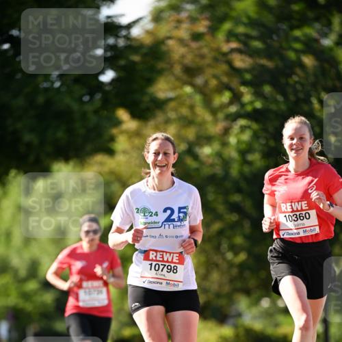 08.06.2024 - REWE Women's Run Dr. Thomas Lammeyer http://msf.ph/oto/6242451 09.06.2024 09:14:28 Laufen 18709, 24, 25, 10798, 10360 meine-sportfotos.de