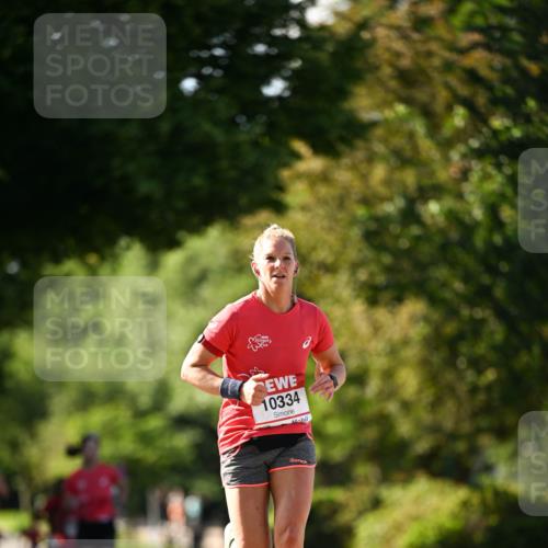 08.06.2024 - REWE Women's Run Dr. Thomas Lammeyer http://msf.ph/oto/6242491 09.06.2024 09:14:41 Laufen 10334 meine-sportfotos.de