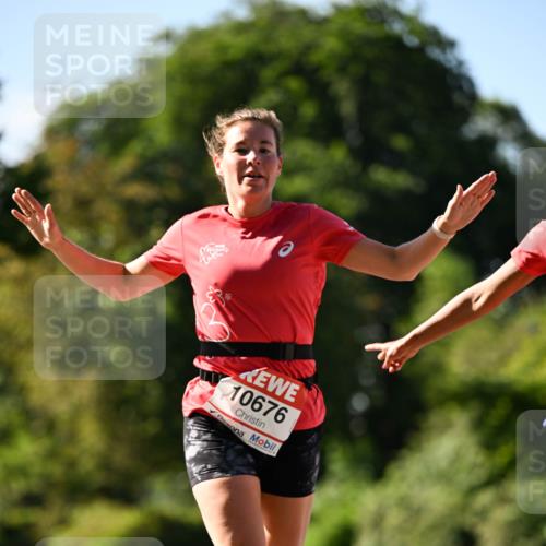 08.06.2024 - REWE Women's Run Dr. Thomas Lammeyer http://msf.ph/oto/6242541 09.06.2024 09:14:54 Laufen 10676 meine-sportfotos.de