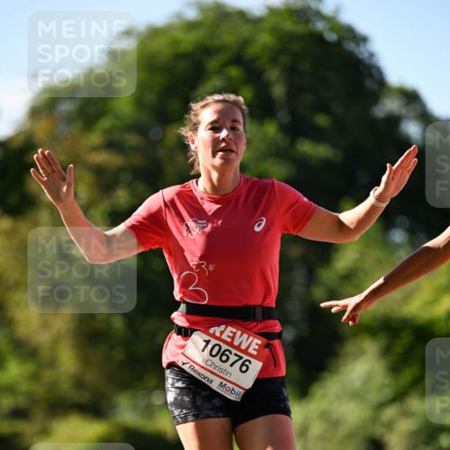 08.06.2024 - REWE Women's Run Dr. Thomas Lammeyer http://msf.ph/oto/6242542 09.06.2024 09:14:54 Laufen 10676 meine-sportfotos.de