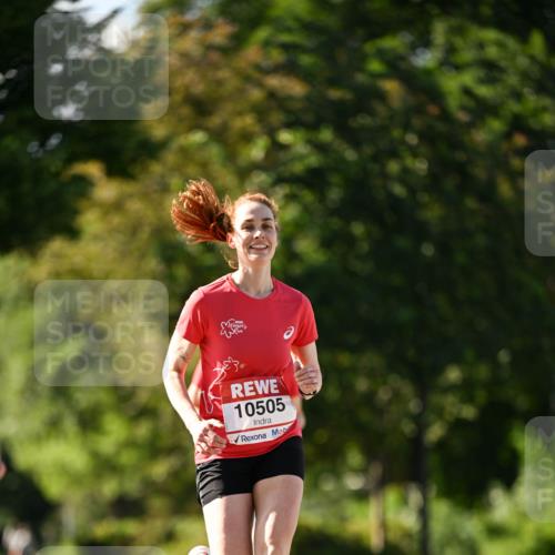 08.06.2024 - REWE Women's Run Dr. Thomas Lammeyer http://msf.ph/oto/6242545 09.06.2024 09:15:04 Laufen 10505 meine-sportfotos.de