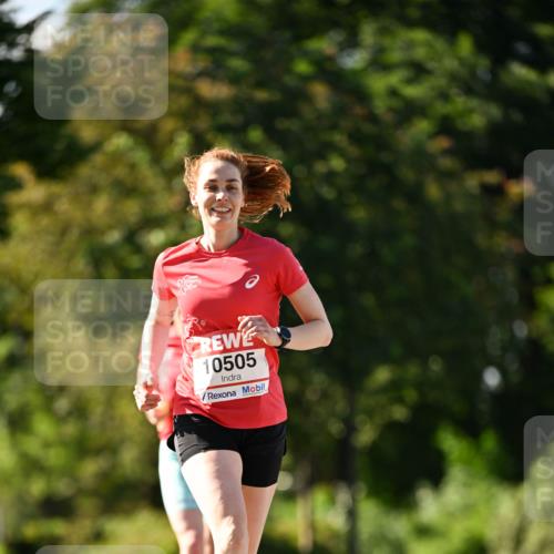 08.06.2024 - REWE Women's Run Dr. Thomas Lammeyer http://msf.ph/oto/6242547 09.06.2024 09:15:04 Laufen 10505 meine-sportfotos.de
