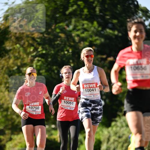 08.06.2024 - REWE Women's Run Dr. Thomas Lammeyer http://msf.ph/oto/6242584 09.06.2024 09:15:13 Laufen 10750, 10051, 10041, 10656 meine-sportfotos.de