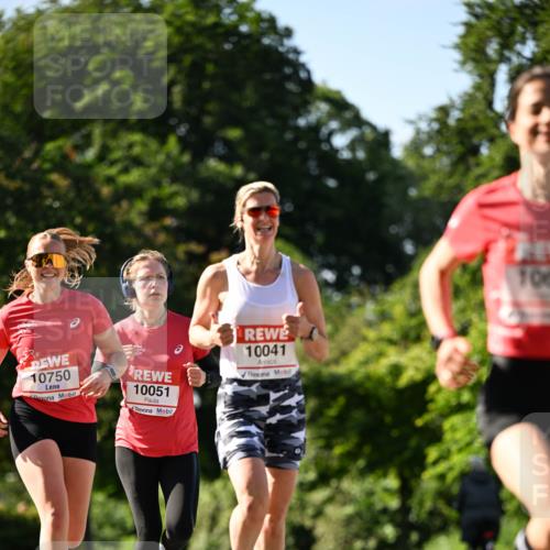 08.06.2024 - REWE Women's Run Dr. Thomas Lammeyer http://msf.ph/oto/6242587 09.06.2024 09:15:13 Laufen 10750, 10051, 10041 meine-sportfotos.de
