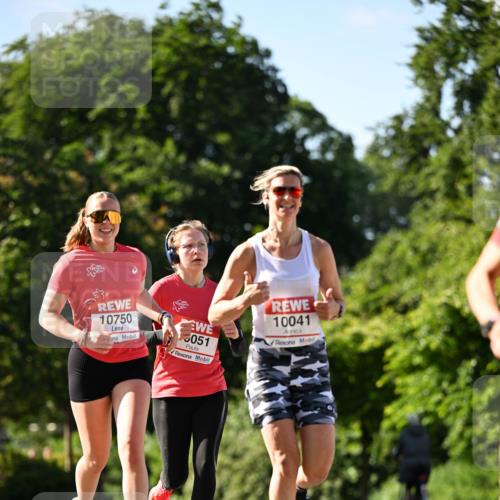 08.06.2024 - REWE Women's Run Dr. Thomas Lammeyer http://msf.ph/oto/6242589 09.06.2024 09:15:13 Laufen 10750, 051, 10041 meine-sportfotos.de