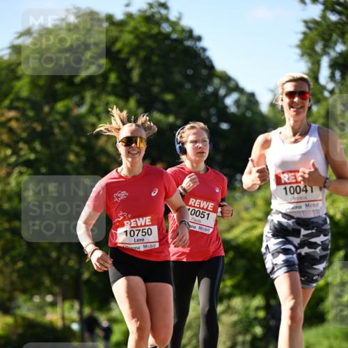 08.06.2024 - REWE Women's Run Dr. Thomas Lammeyer http://msf.ph/oto/6242592 09.06.2024 09:15:14 Laufen 10750, 10051, 10041 meine-sportfotos.de