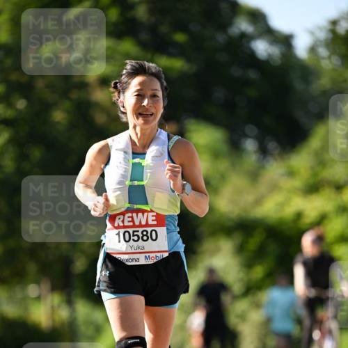 08.06.2024 - REWE Women's Run Dr. Thomas Lammeyer http://msf.ph/oto/6242617 09.06.2024 09:15:27 Laufen 10580 meine-sportfotos.de