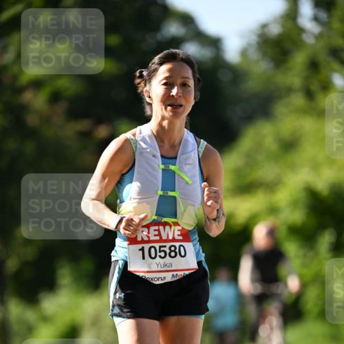 08.06.2024 - REWE Women's Run Dr. Thomas Lammeyer http://msf.ph/oto/6242620 09.06.2024 09:15:28 Laufen 10580 meine-sportfotos.de
