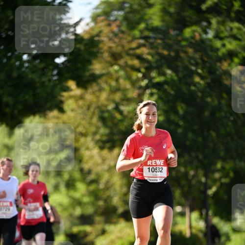 08.06.2024 - REWE Women's Run Dr. Thomas Lammeyer http://msf.ph/oto/6242622 09.06.2024 09:15:29 Laufen 0729, 10532 meine-sportfotos.de