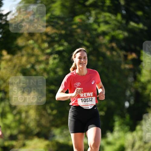 08.06.2024 - REWE Women's Run Dr. Thomas Lammeyer http://msf.ph/oto/6242627 09.06.2024 09:15:30 Laufen 10532 meine-sportfotos.de