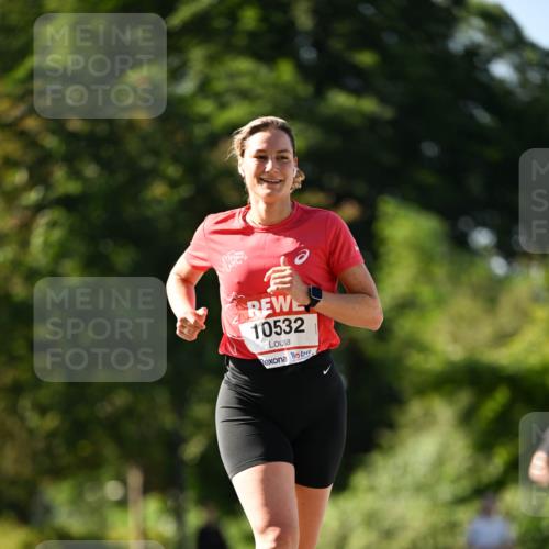 08.06.2024 - REWE Women's Run Dr. Thomas Lammeyer http://msf.ph/oto/6242631 09.06.2024 09:15:30 Laufen 42, 10532 meine-sportfotos.de