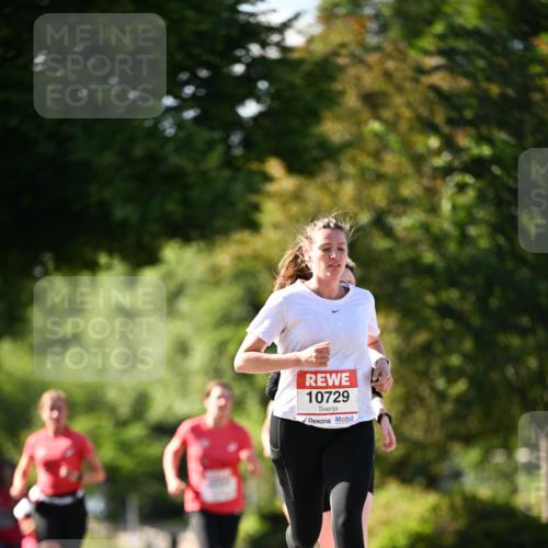08.06.2024 - REWE Women's Run Dr. Thomas Lammeyer http://msf.ph/oto/6242634 09.06.2024 09:15:31 Laufen 10729 meine-sportfotos.de