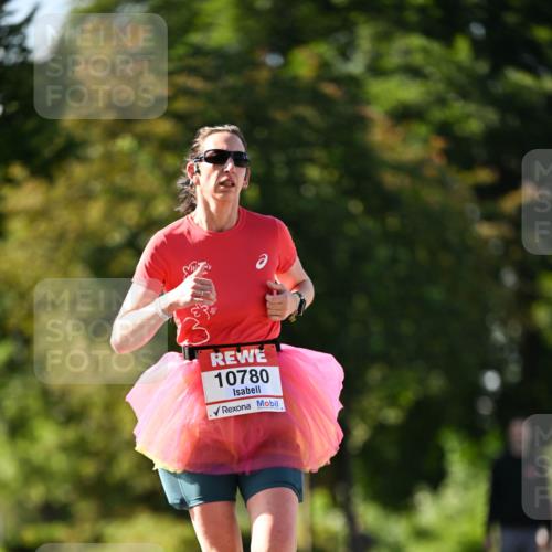 08.06.2024 - REWE Women's Run Dr. Thomas Lammeyer http://msf.ph/oto/6242684 09.06.2024 09:15:46 Laufen 10780 meine-sportfotos.de