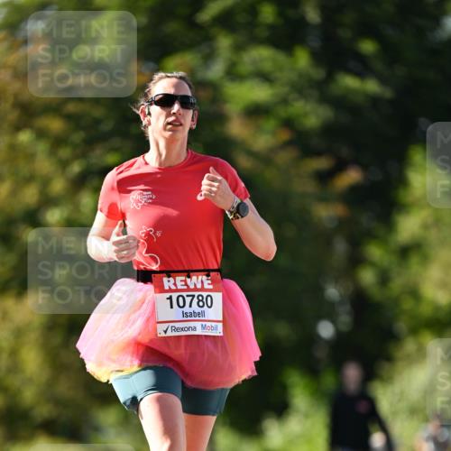 08.06.2024 - REWE Women's Run Dr. Thomas Lammeyer http://msf.ph/oto/6242687 09.06.2024 09:15:46 Laufen 10780 meine-sportfotos.de