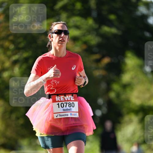 08.06.2024 - REWE Women's Run Dr. Thomas Lammeyer http://msf.ph/oto/6242689 09.06.2024 09:15:46 Laufen 10780 meine-sportfotos.de