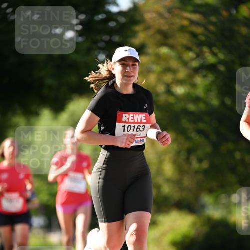 08.06.2024 - REWE Women's Run Dr. Thomas Lammeyer http://msf.ph/oto/6242732 09.06.2024 09:15:57 Laufen 10163 meine-sportfotos.de