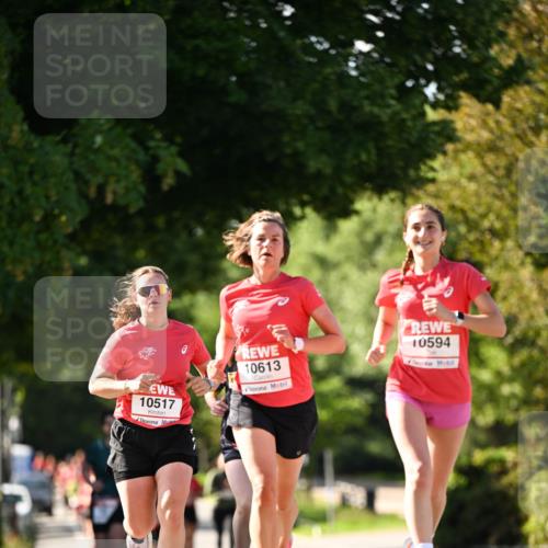 08.06.2024 - REWE Women's Run Dr. Thomas Lammeyer http://msf.ph/oto/6242736 09.06.2024 09:15:58 Laufen 10517, 10613, 10594 meine-sportfotos.de