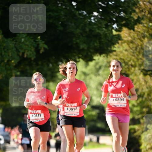 08.06.2024 - REWE Women's Run Dr. Thomas Lammeyer http://msf.ph/oto/6242737 09.06.2024 09:15:59 Laufen 10517, 10613, 10594 meine-sportfotos.de