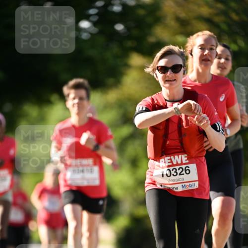 08.06.2024 - REWE Women's Run Dr. Thomas Lammeyer http://msf.ph/oto/6242803 09.06.2024 09:16:14 Laufen 10326 meine-sportfotos.de