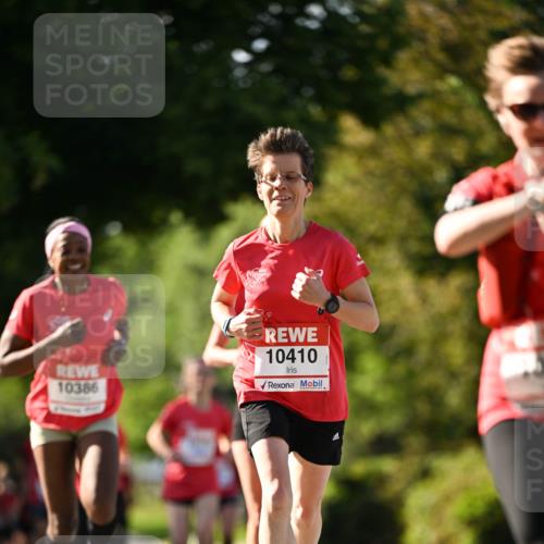 08.06.2024 - REWE Women's Run Dr. Thomas Lammeyer http://msf.ph/oto/6242805 09.06.2024 09:16:15 Laufen 10386, 10410 meine-sportfotos.de