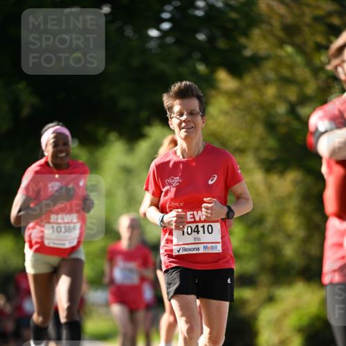 08.06.2024 - REWE Women's Run Dr. Thomas Lammeyer http://msf.ph/oto/6242806 09.06.2024 09:16:15 Laufen 10386, 10410 meine-sportfotos.de