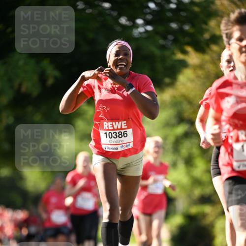 08.06.2024 - REWE Women's Run Dr. Thomas Lammeyer http://msf.ph/oto/6242811 09.06.2024 09:16:16 Laufen 10386 meine-sportfotos.de