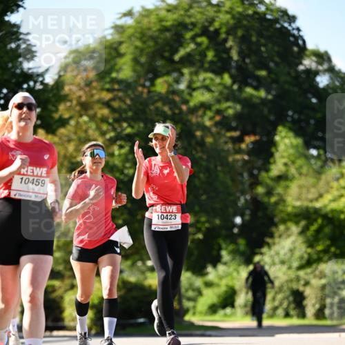 08.06.2024 - REWE Women's Run Dr. Thomas Lammeyer http://msf.ph/oto/6242876 09.06.2024 09:16:28 Laufen 10459, 10423 meine-sportfotos.de