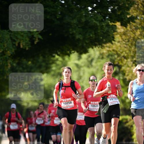08.06.2024 - REWE Women's Run Dr. Thomas Lammeyer http://msf.ph/oto/6242918 09.06.2024 09:16:38 Laufen 10258, 10625, 10103 meine-sportfotos.de