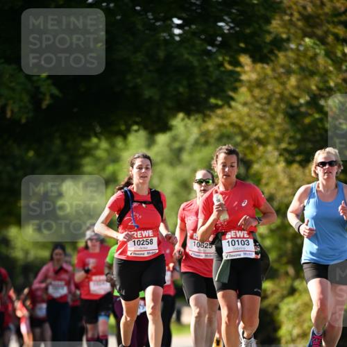 08.06.2024 - REWE Women's Run Dr. Thomas Lammeyer http://msf.ph/oto/6242921 09.06.2024 09:16:39 Laufen 10258, 10625, 10103 meine-sportfotos.de