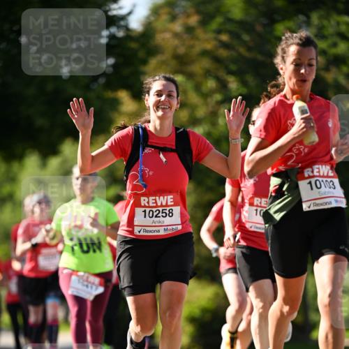 08.06.2024 - REWE Women's Run Dr. Thomas Lammeyer http://msf.ph/oto/6242939 09.06.2024 09:16:42 Laufen 10258, 10, 10103 meine-sportfotos.de