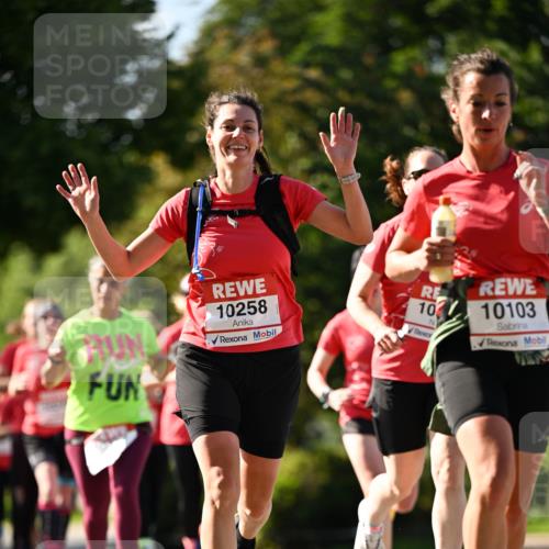 08.06.2024 - REWE Women's Run Dr. Thomas Lammeyer http://msf.ph/oto/6242941 09.06.2024 09:16:42 Laufen 10258, 10, 10103 meine-sportfotos.de