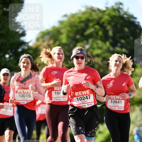 08.06.2024 - REWE Women's Run Dr. Thomas Lammeyer http://msf.ph/oto/6242966 09.06.2024 09:16:46 Laufen 0216, 10019, 104, 10247, 10641 meine-sportfotos.de