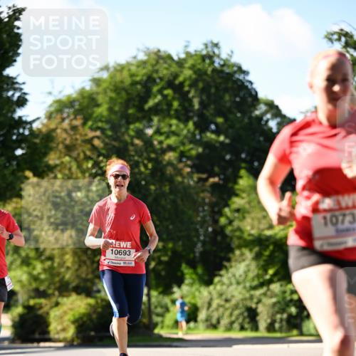 08.06.2024 - REWE Women's Run Dr. Thomas Lammeyer http://msf.ph/oto/6242992 09.06.2024 09:16:51 Laufen 10693, 1073 meine-sportfotos.de