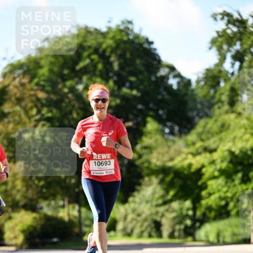 08.06.2024 - REWE Women's Run Dr. Thomas Lammeyer http://msf.ph/oto/6242996 09.06.2024 09:16:52 Laufen 10693 meine-sportfotos.de
