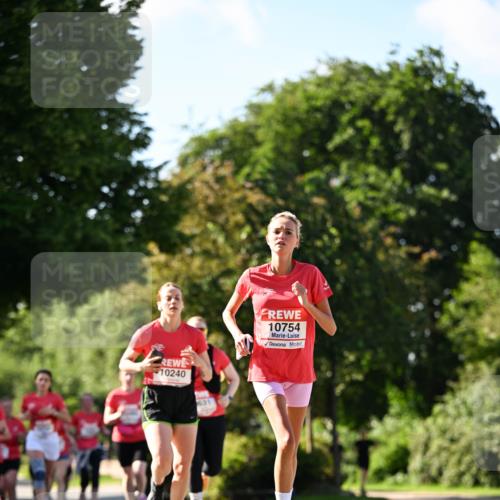 08.06.2024 - REWE Women's Run Dr. Thomas Lammeyer http://msf.ph/oto/6243013 09.06.2024 09:16:56 Laufen 10754, 10240 meine-sportfotos.de