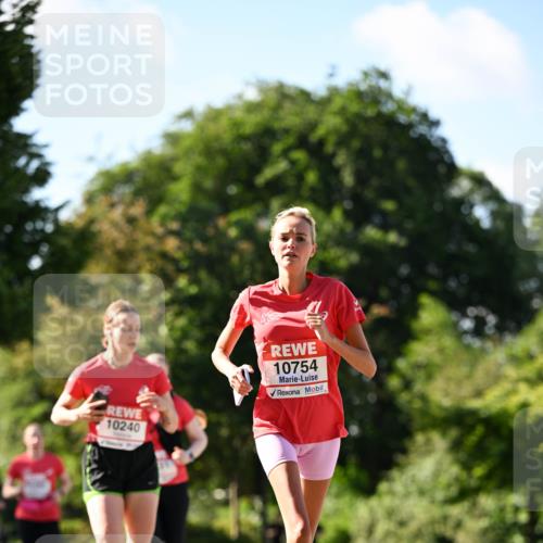 08.06.2024 - REWE Women's Run Dr. Thomas Lammeyer http://msf.ph/oto/6243018 09.06.2024 09:16:56 Laufen 10240, 10754 meine-sportfotos.de