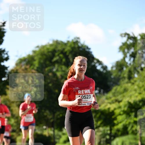 08.06.2024 - REWE Women's Run Dr. Thomas Lammeyer http://msf.ph/oto/6243044 09.06.2024 09:17:01 Laufen 0523 meine-sportfotos.de