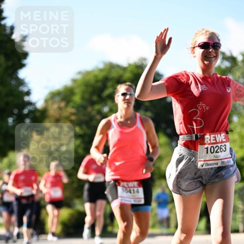 08.06.2024 - REWE Women's Run Dr. Thomas Lammeyer http://msf.ph/oto/6243137 09.06.2024 09:17:19 Laufen 10414, 10263 meine-sportfotos.de